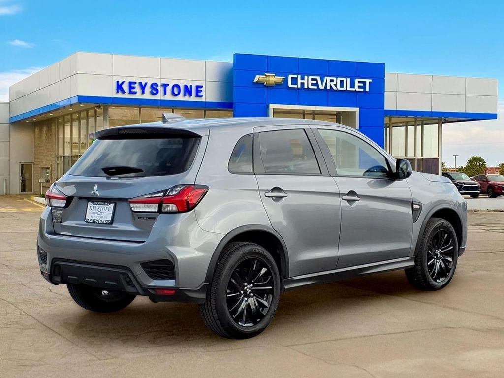 Used 2026 Gray Mitsubishi S image 7