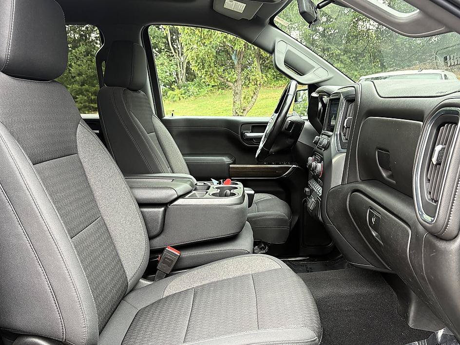 Used 2020 Black Chevrolet LT image 11