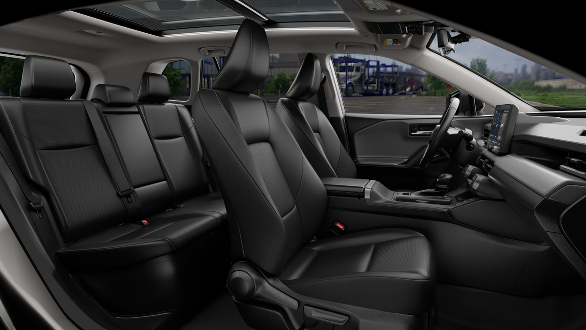New 2026 Ice Cap Toyota XLE Premium image 42