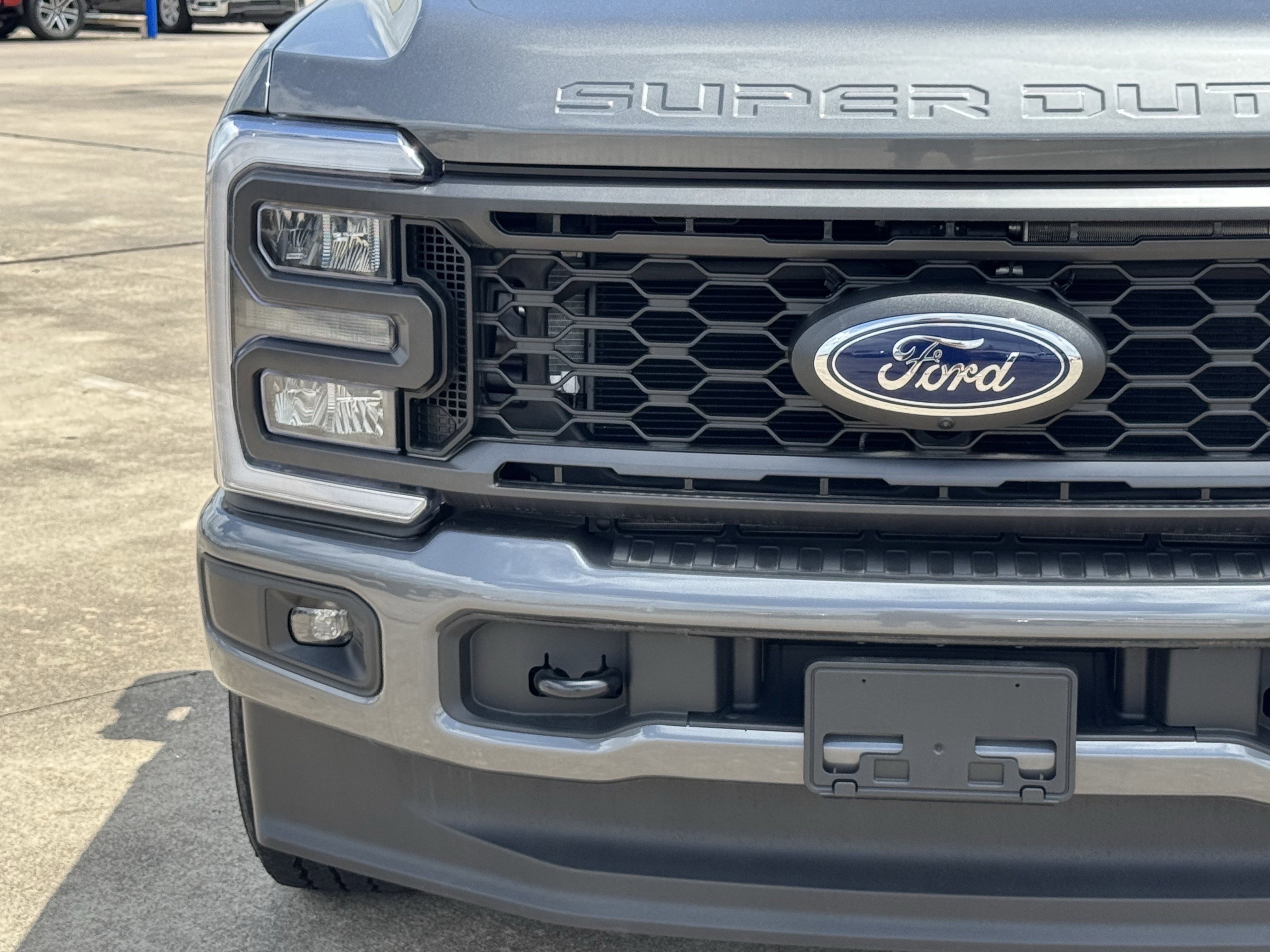 New 2026 Carbonized Gray Metallic Ford XL image 5