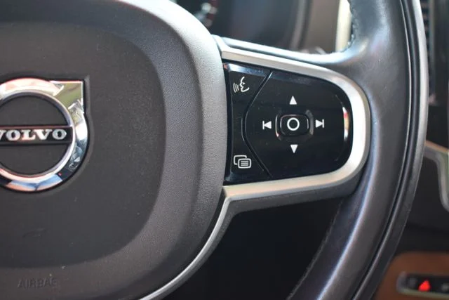Used 2018 Gray Volvo T6 Inscription image 25