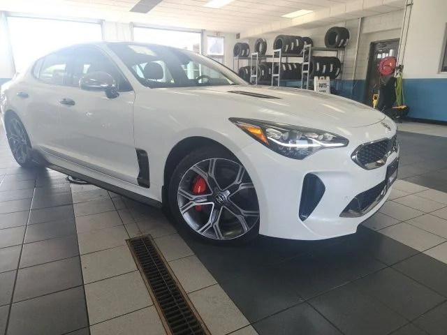 Used 2019 Snow White Pearl Kia GT2 image 1