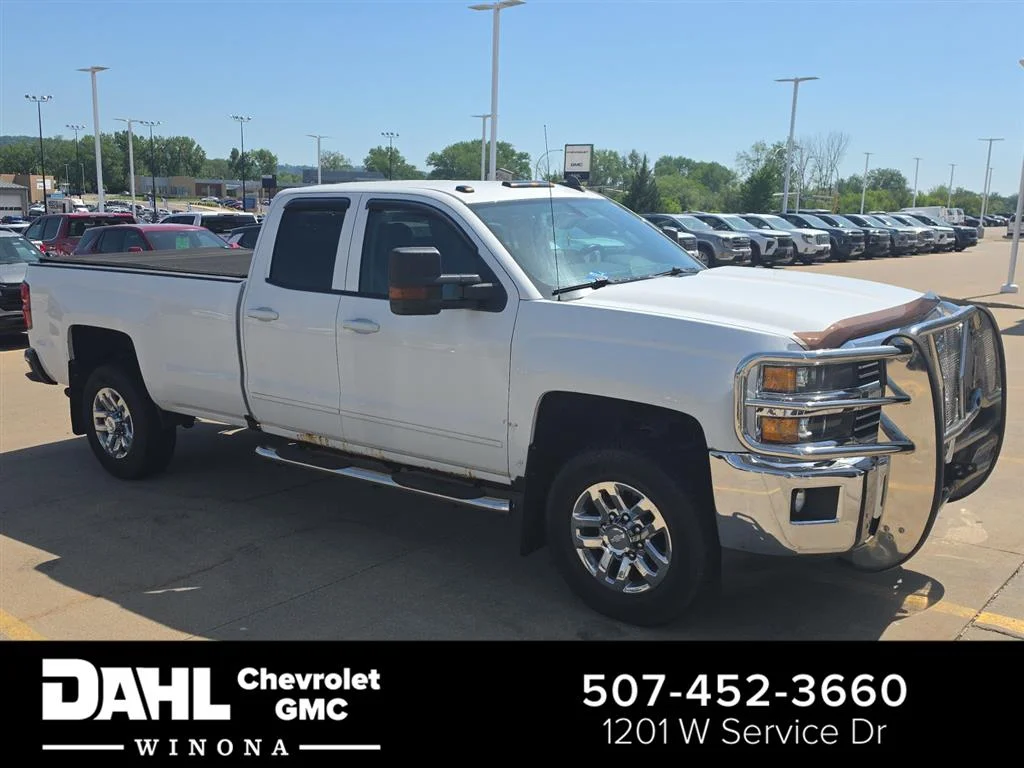 2015 Chevrolet Silverado HD LT 4WD Double Cab Long Box SRW w R6Q's photo