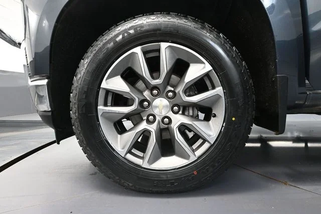 2022 Chevrolet Silverado 1500 Limited LT - Photo 18