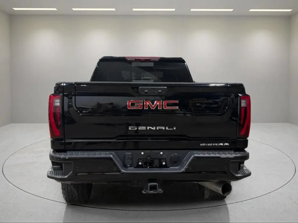 Certified Used 2024 Onyx Black GMC Denali image 5