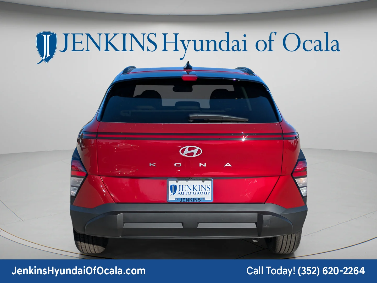 Used 2026 Ultimate Red Metallic Hyundai SEL Sport image 4
