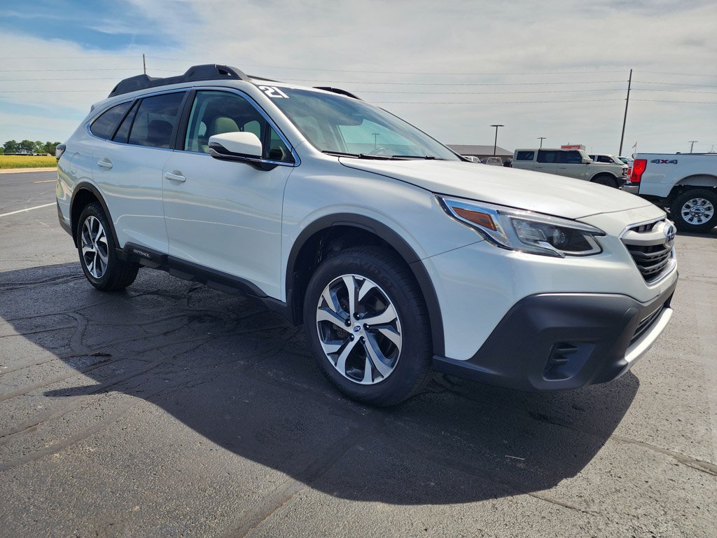 Used 2021 Crystal White Pearl Subaru Limited image 3