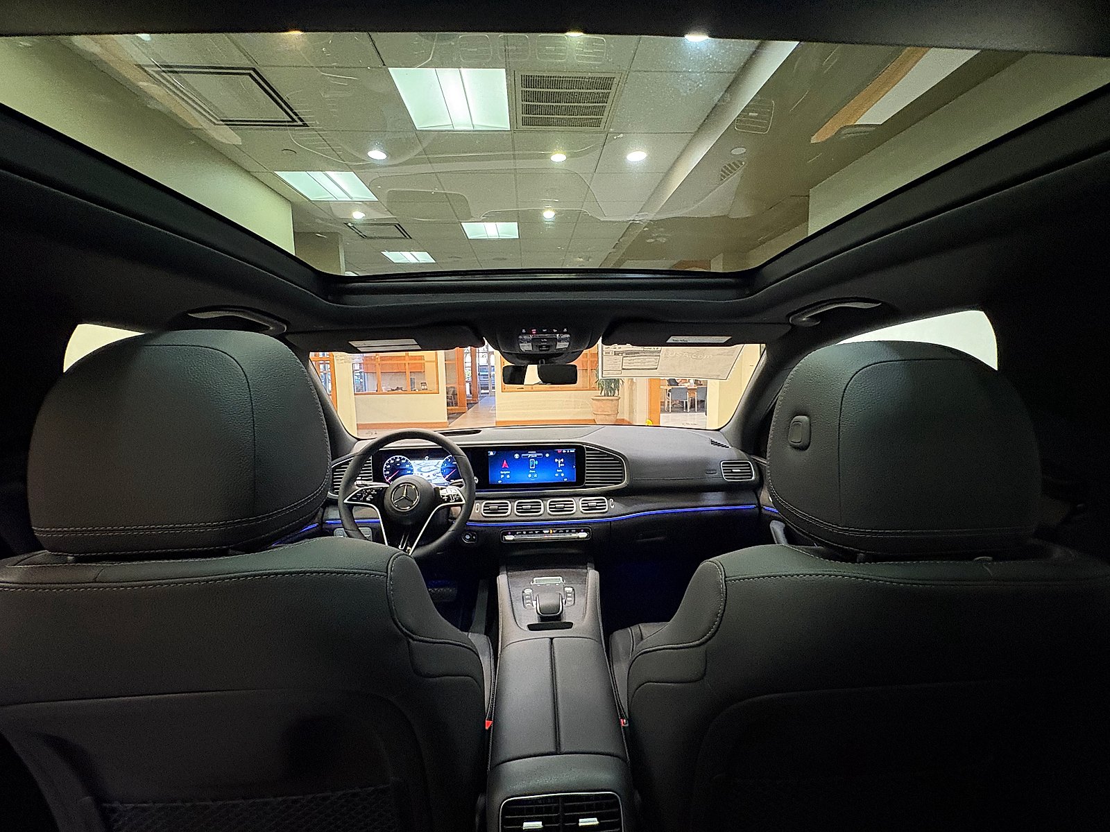 New 2026 Obsidian Black Metallic Mercedes-Benz 4MATIC® image 24