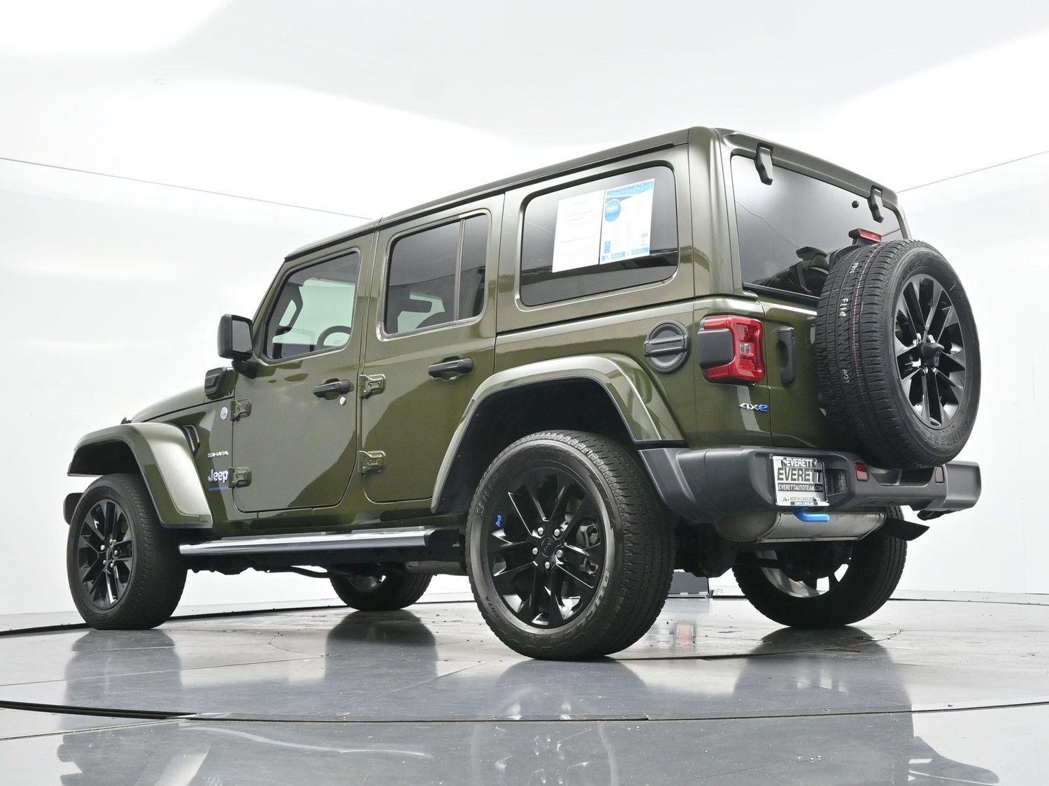 Used 2023 Sarge Green Clearcoat Jeep Sahara image 50