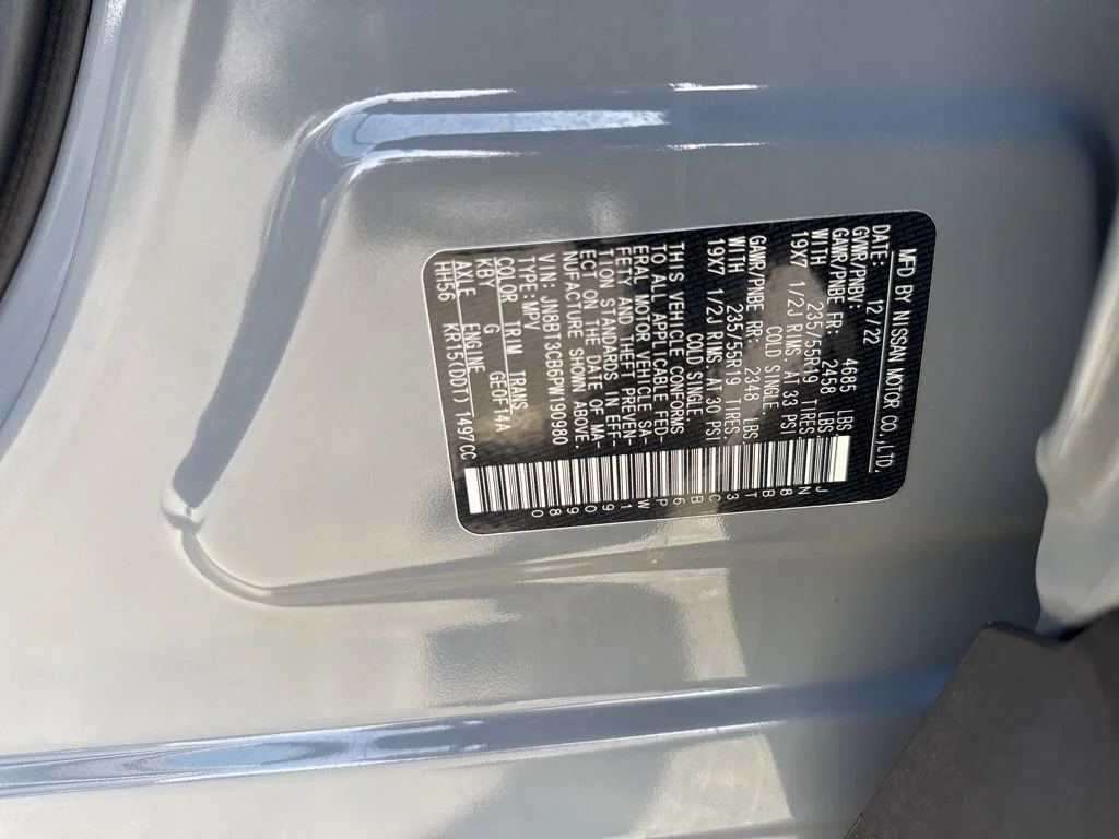 Used 2023 Gray Nissan SL image 35