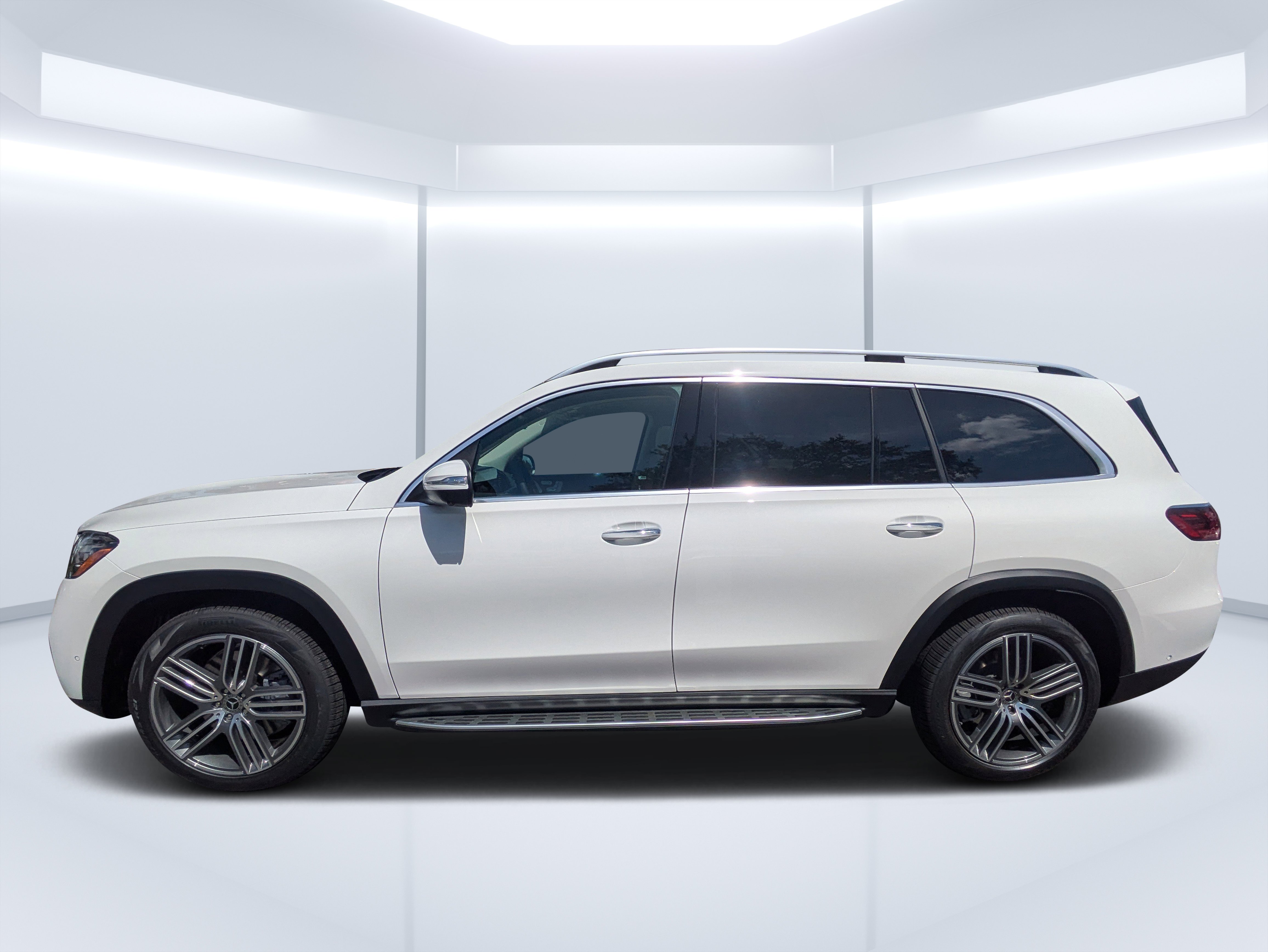 New 2026 Polar White Mercedes-Benz GLS 450 image 34