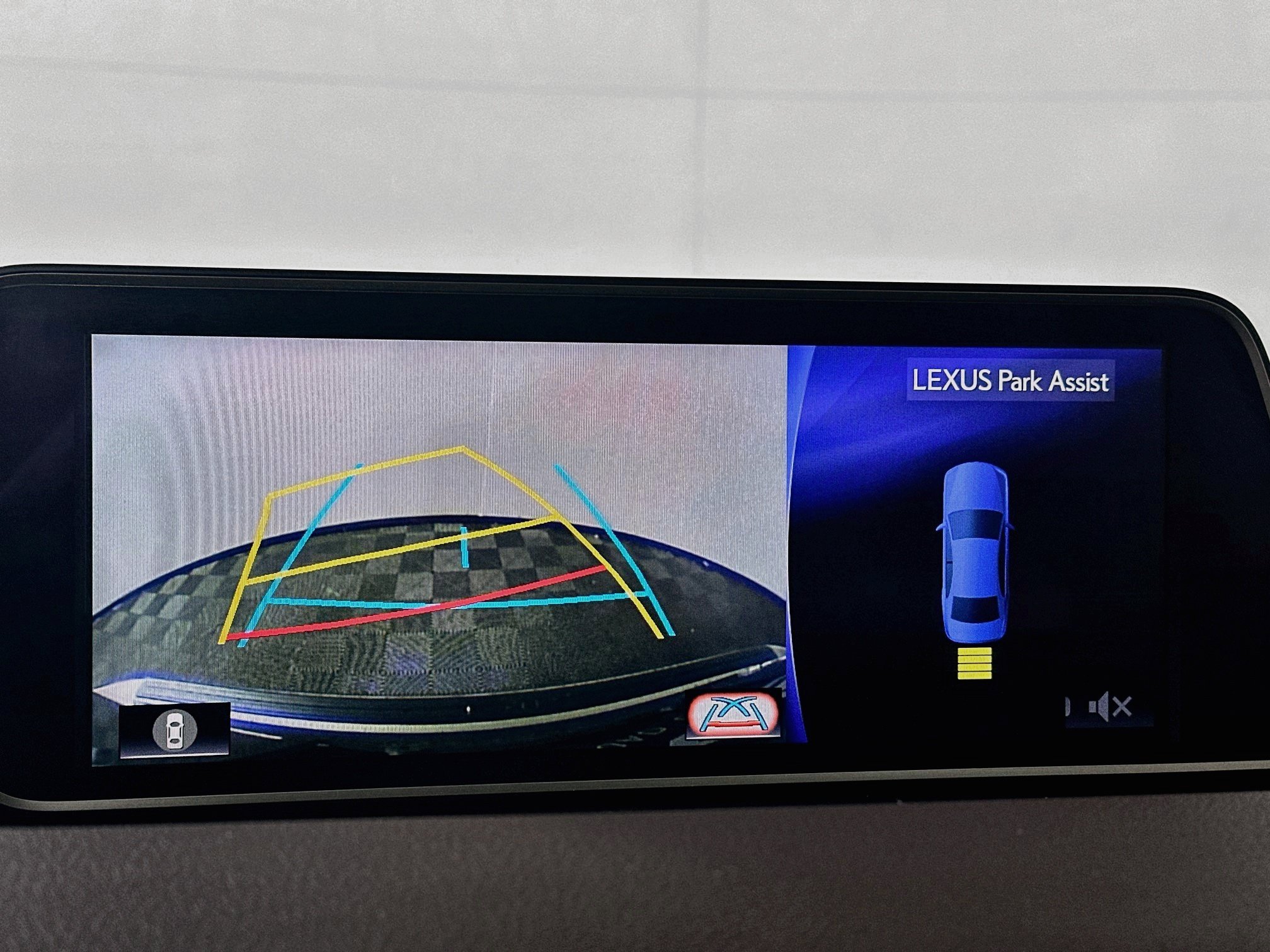 Used 2019 Atomic Silver Lexus 450h image 14