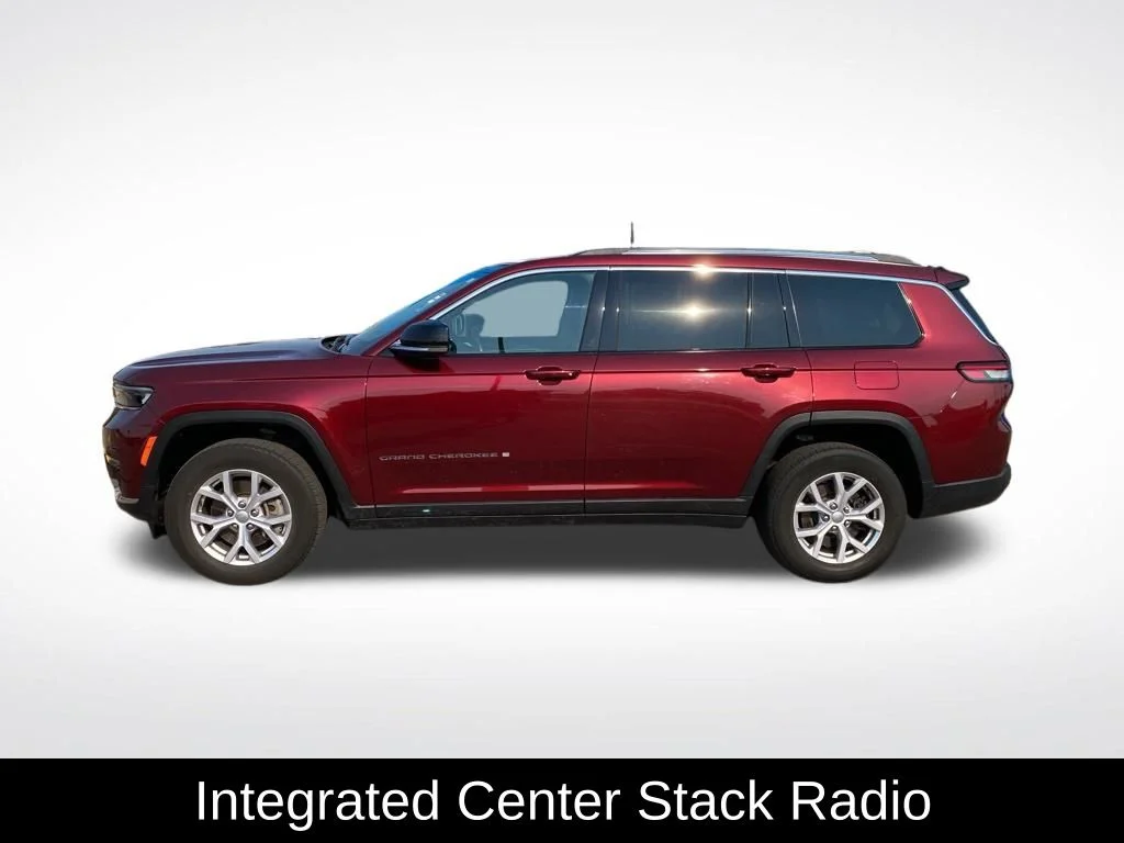 Used 2022 Red Jeep Limited image 4