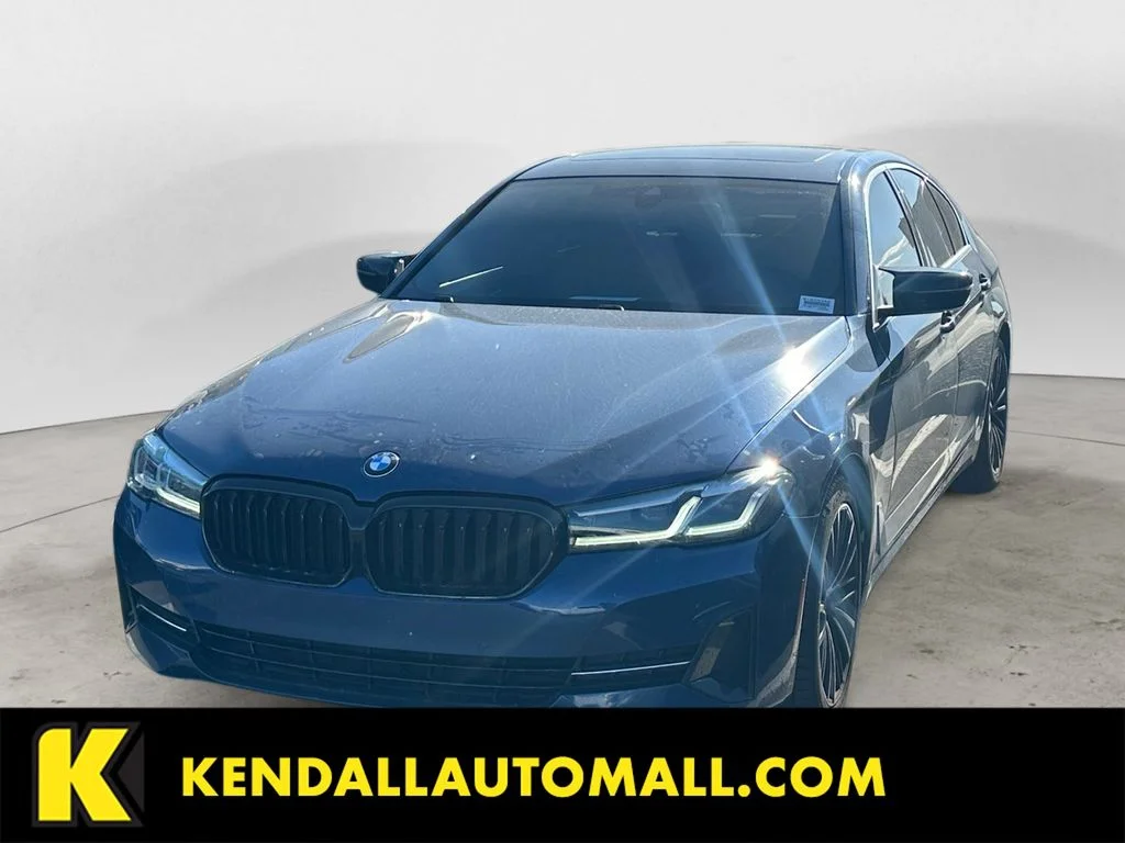 2021 BMW 5 Series 530i xDrive Sedan's photo