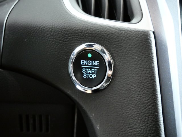 Used 2024 White Ford SEL image 22