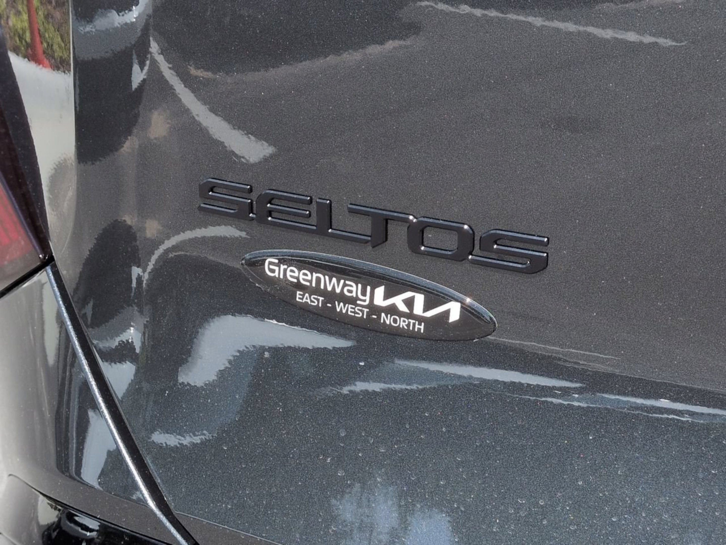 New 2027 Interstellar Gray Kia X-Line S image 32