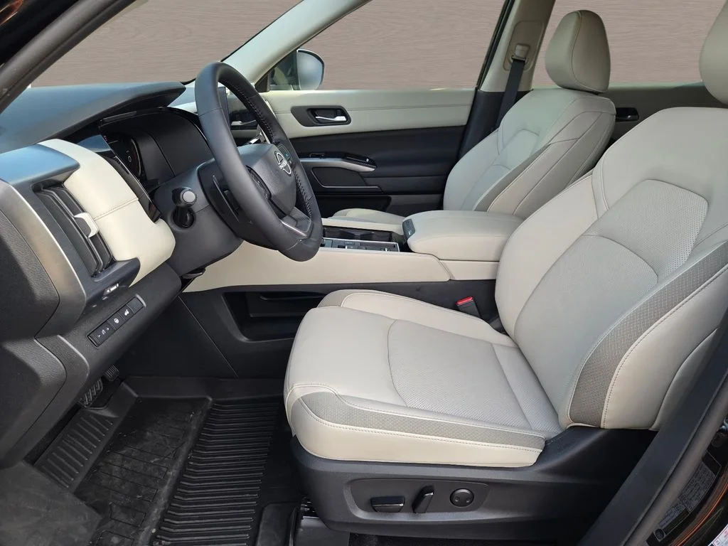 2026 Nissan Pathfinder SL - Photo 22