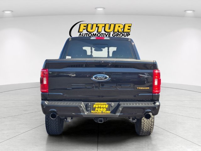 Used 2023  Ford Tremor image 5