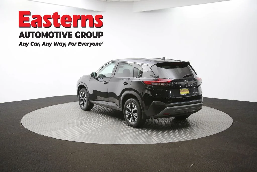 Used 2022 Black Nissan SV image 58
