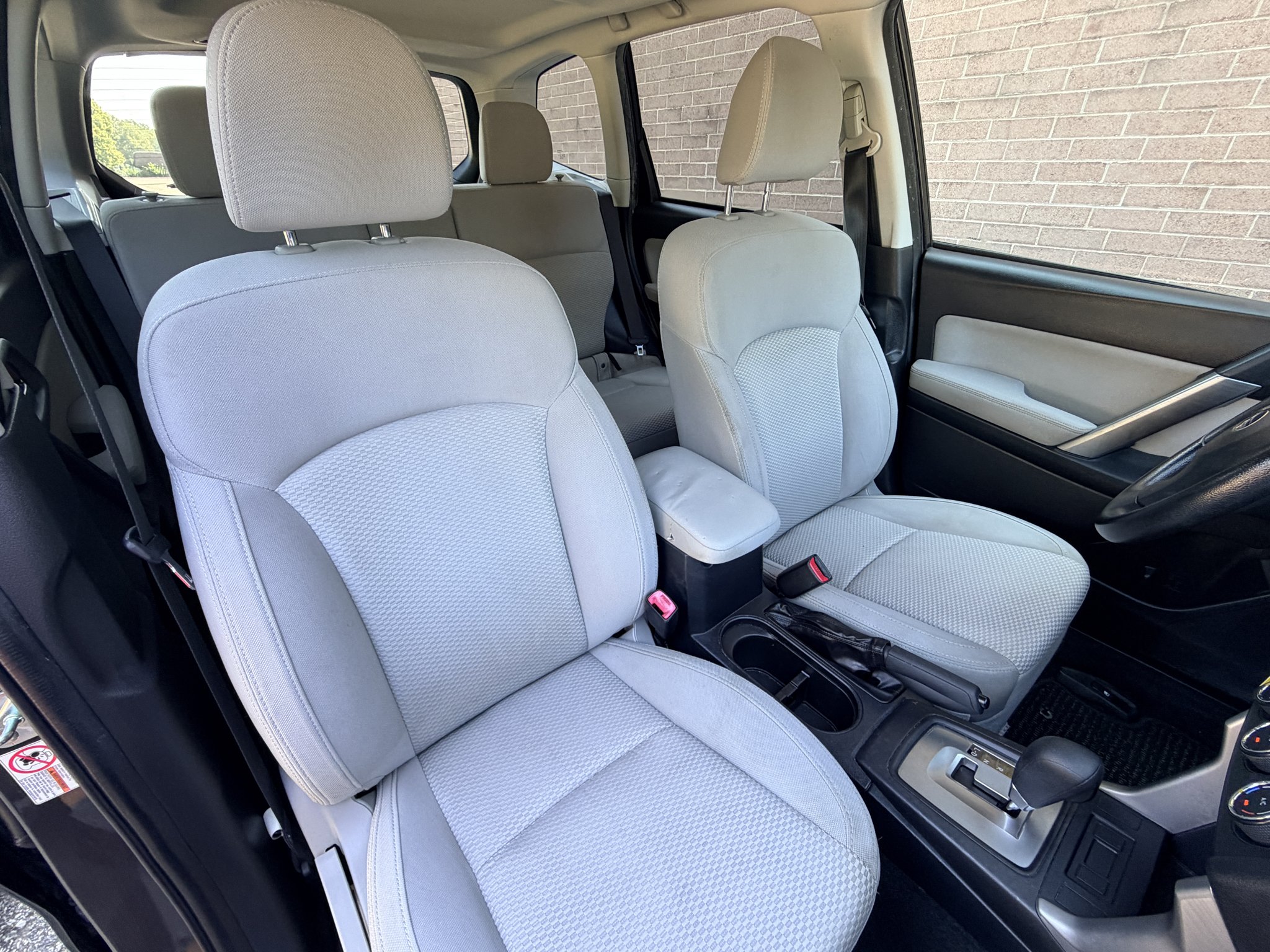 Used 2015 Dark Gray Metallic Subaru 2.5i Premium image 21