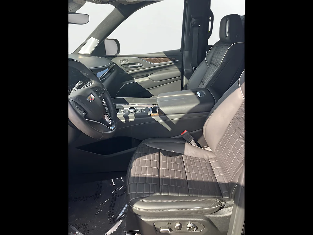 Certified Used 2023 Black Raven Cadillac Sport Platinum image 12