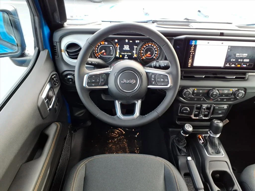 New 2026 Hydro Blue Pearl-Coat Exterior Paint Jeep Sahara image 5