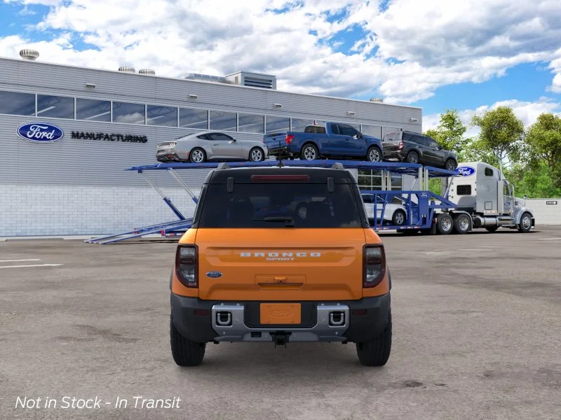 New 2026 Orange Fury Metallic Tri-Coat Ford Badlands® image 6