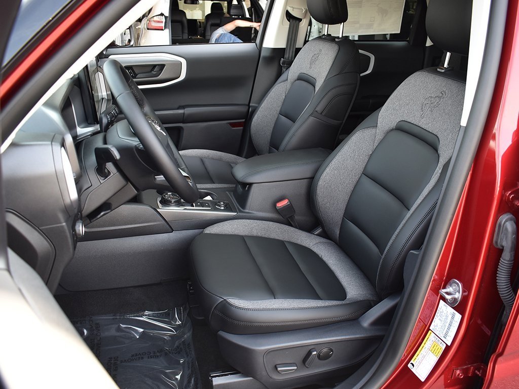 2025 Ford Bronco Sport Big Bend photo 3