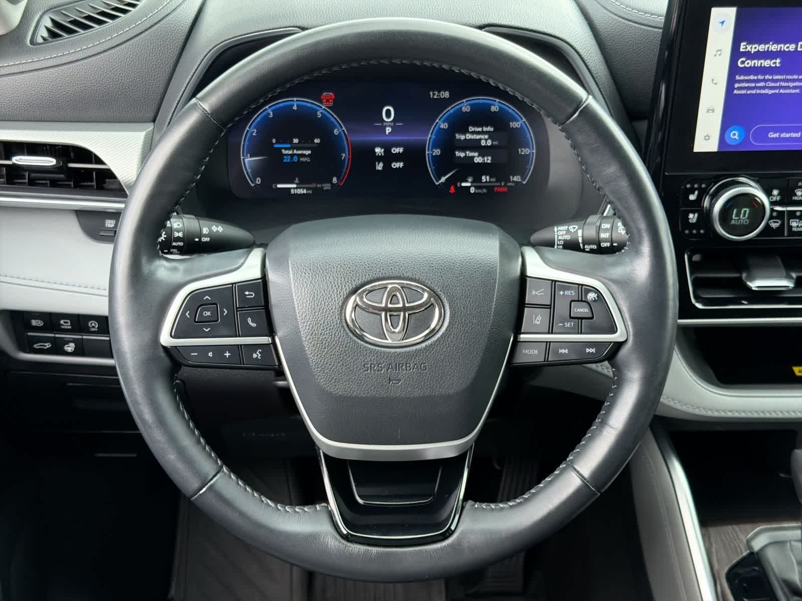 Used 2023 Wind Chill Pearl Toyota Platinum image 24