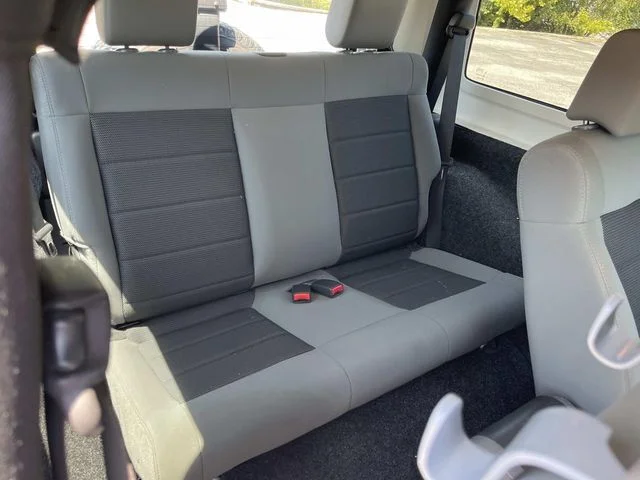 Used 2008 Silver Jeep X image 16