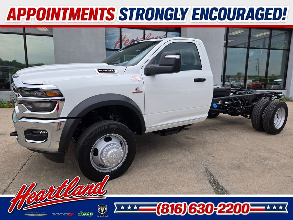New 2026 Bright White Clearcoat RAM Tradesman image 3