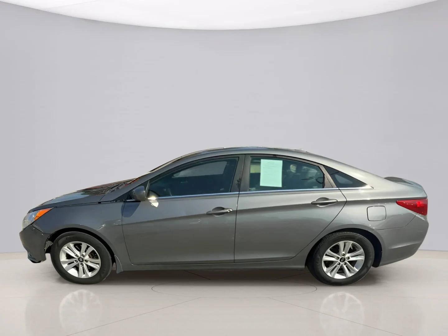 Used 2013 Gray Hyundai GLS image 4