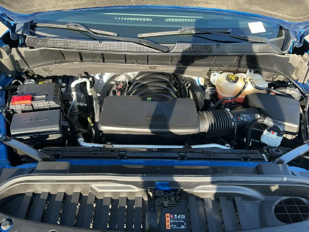 Used 2022 GLACIER BLUE METALLIC Chevrolet RST image 30