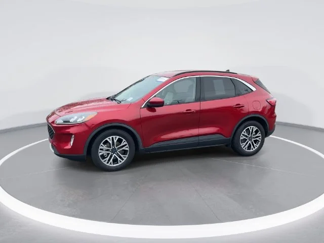 Used 2020 Red Ford SEL image 4