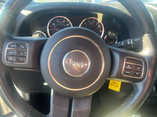 Used 2018 White Jeep Unlimited Sport image 15