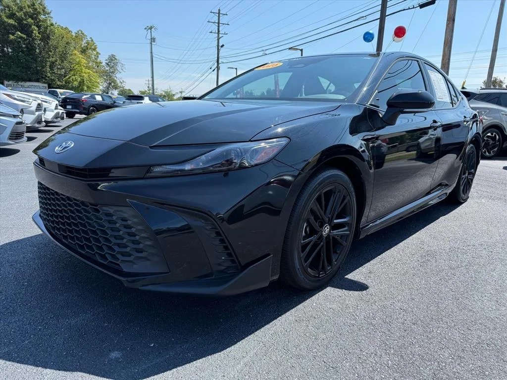 Certified Used 2025 Midnight Black Metallic Toyota SE image 4