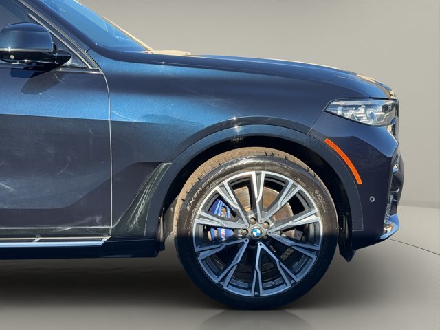 Used 2021 Carbon Blue Metallic BMW xDrive40i image 29
