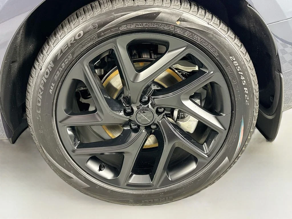 New 2026  Land Rover Dynamic SE image 33