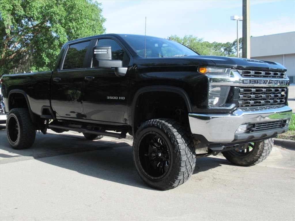 Used 2022 Black Chevrolet LT image 1