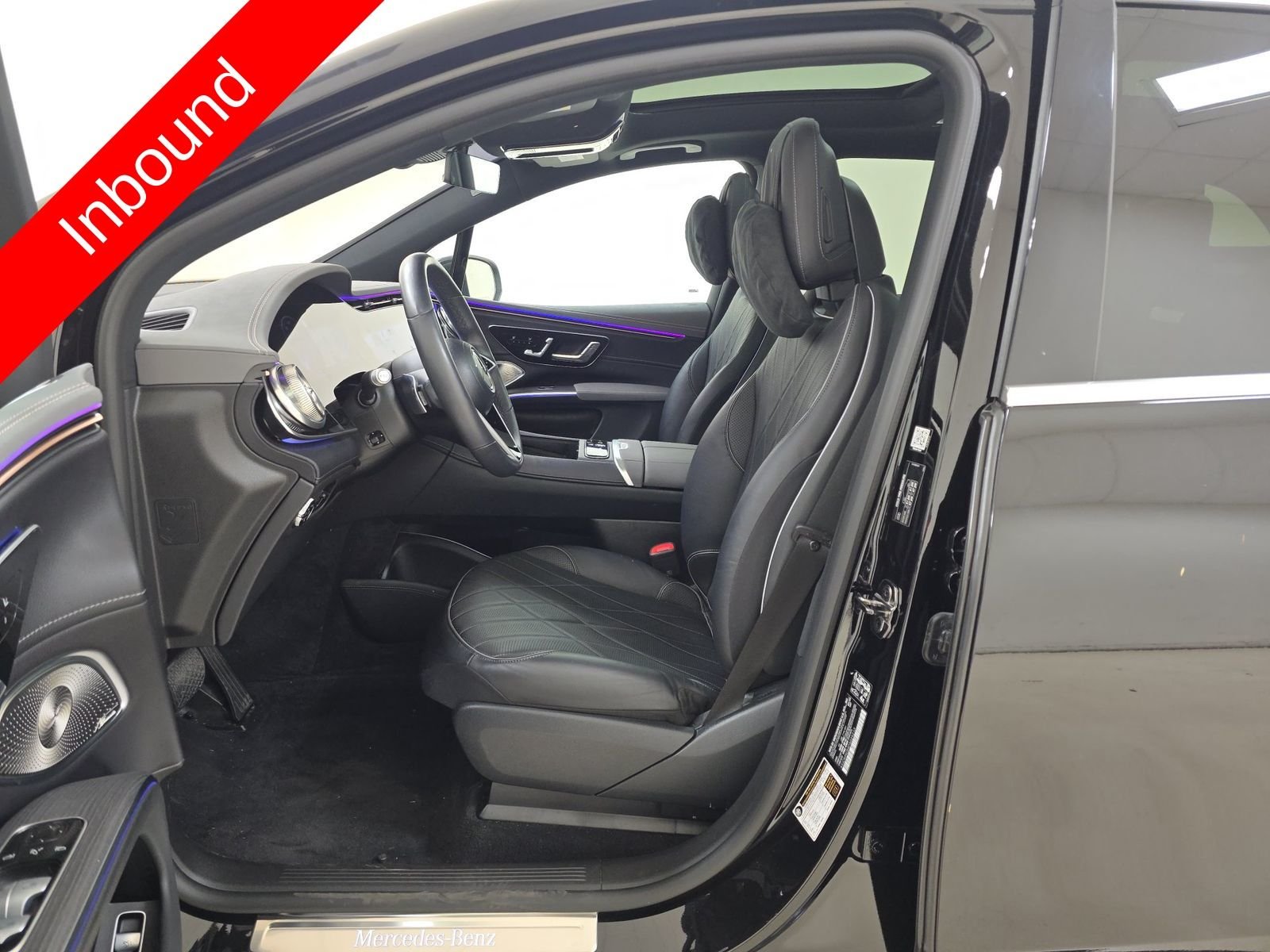 Used 2023 Black Mercedes-Benz 580 image 3