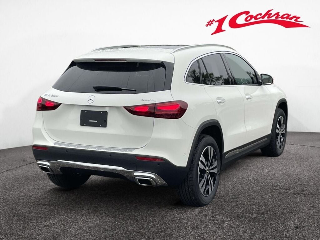 New 2026 Polar White Mercedes-Benz GLA 250 image 7