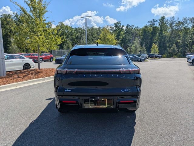 New 2027 BLACK OBSIDIAN INFINITI Luxe AWD image 4