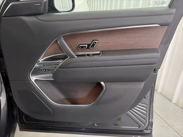 2023 Land Rover Range Rover SE - Photo 21