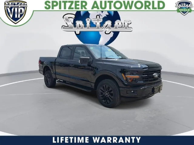 New 2026 Agate Black Metallic Ford XLT image 4