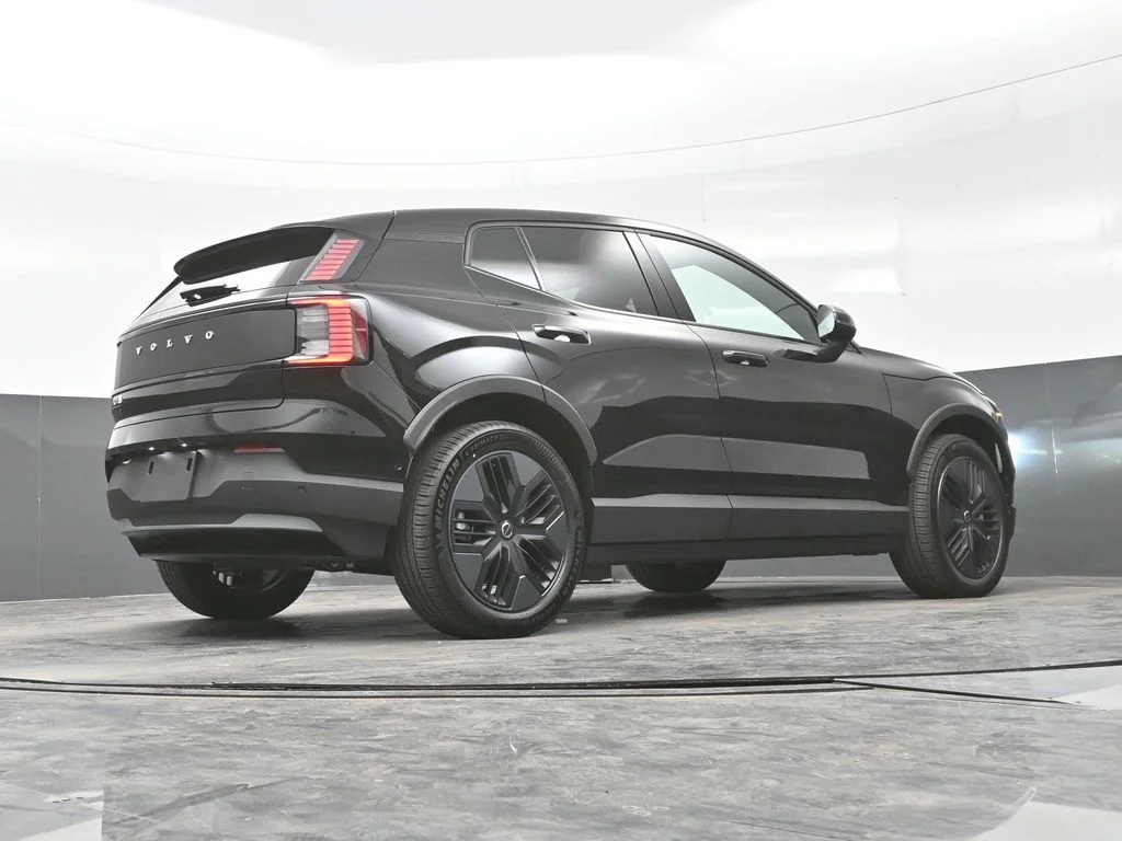 New 2026 Onyx Black Volvo Twin Motor Cross Country Ultra image 30