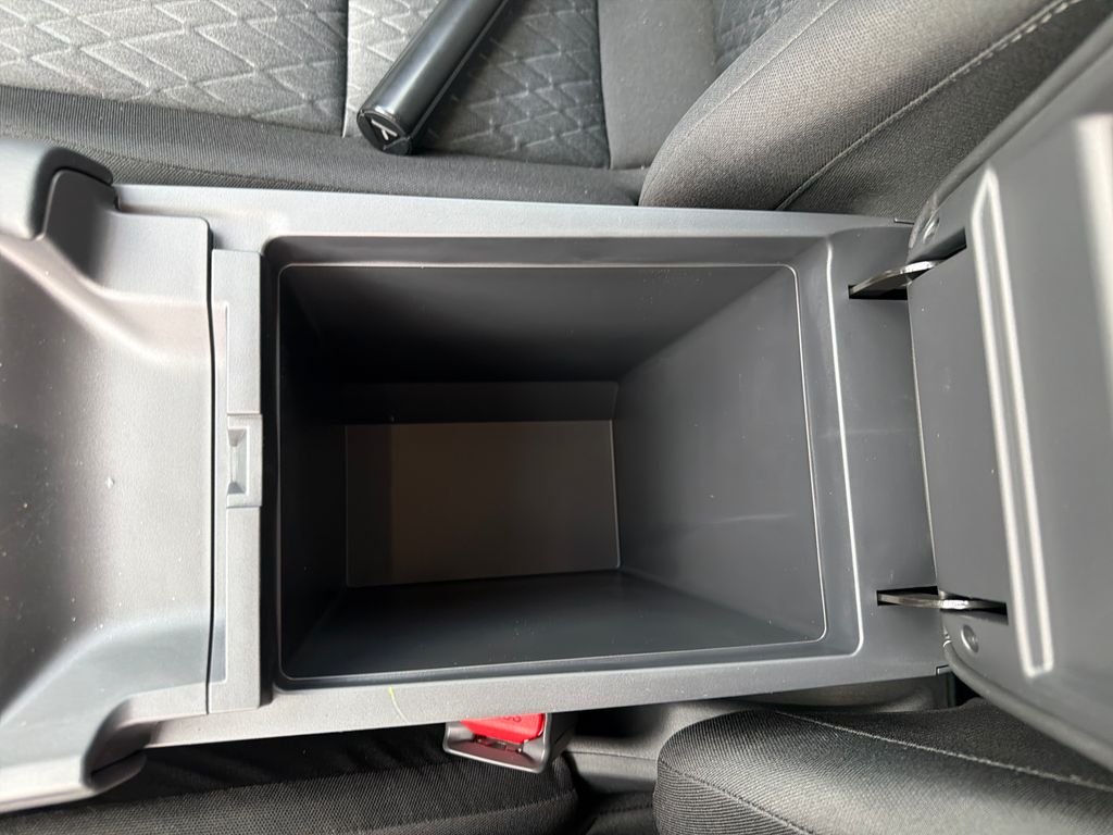 New 2026 Nissan Sentra SV 4D Sedan