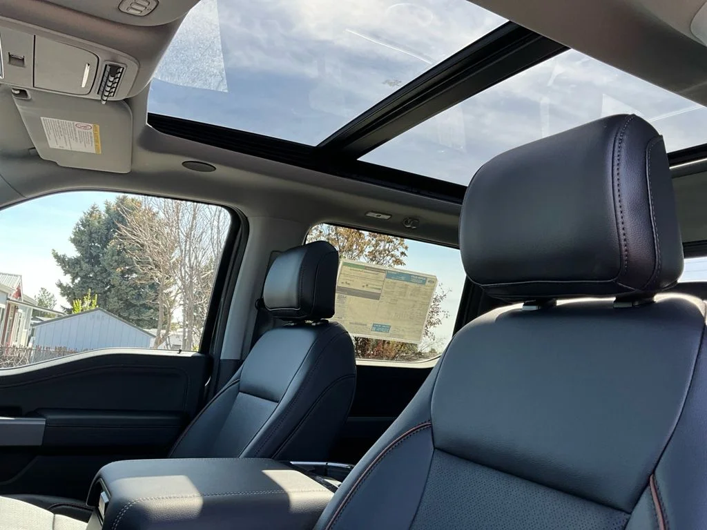 New 2026 Carbonized Gray Metallic Ford LARIAT image 18