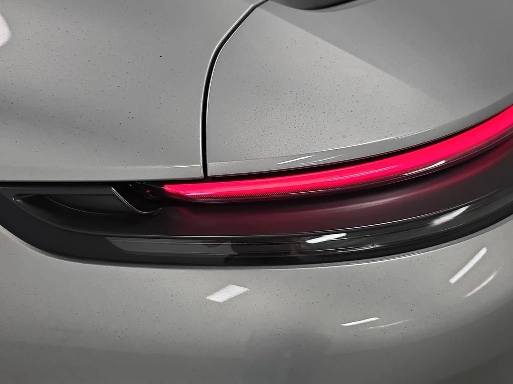 Certified Used 2025  Porsche Carrera 4 GTS image 29