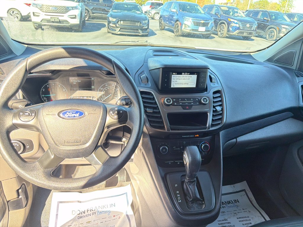 Used 2022 White Ford XL image 16
