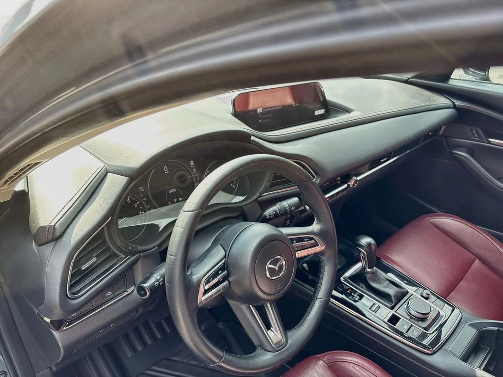 Certified Used 2022 Gray Metallic Mazda 2.5 S Carbon Edition image 9
